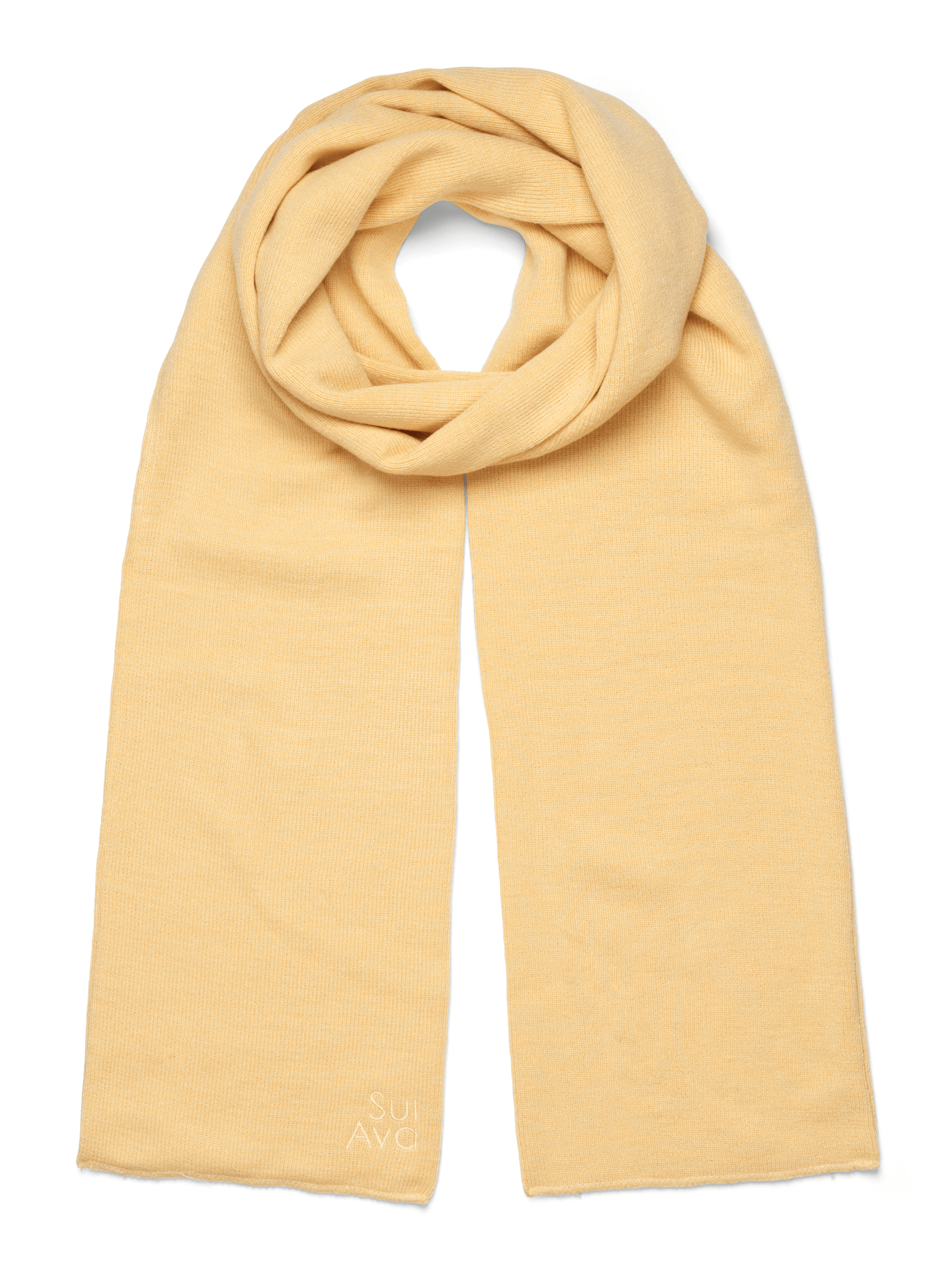 Mariah Scarf i blød gul strik med SUI AVA-logo – hyggeligt og stilfuldt tørklæde