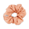 Palma Scrunchie i orange – Blød og let scrunchie, perfekt til hestehaler og knolde.