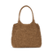 Daize Bag i lysebrun – elegant håndflettet taske med rummeligt design og holdbare materialer.