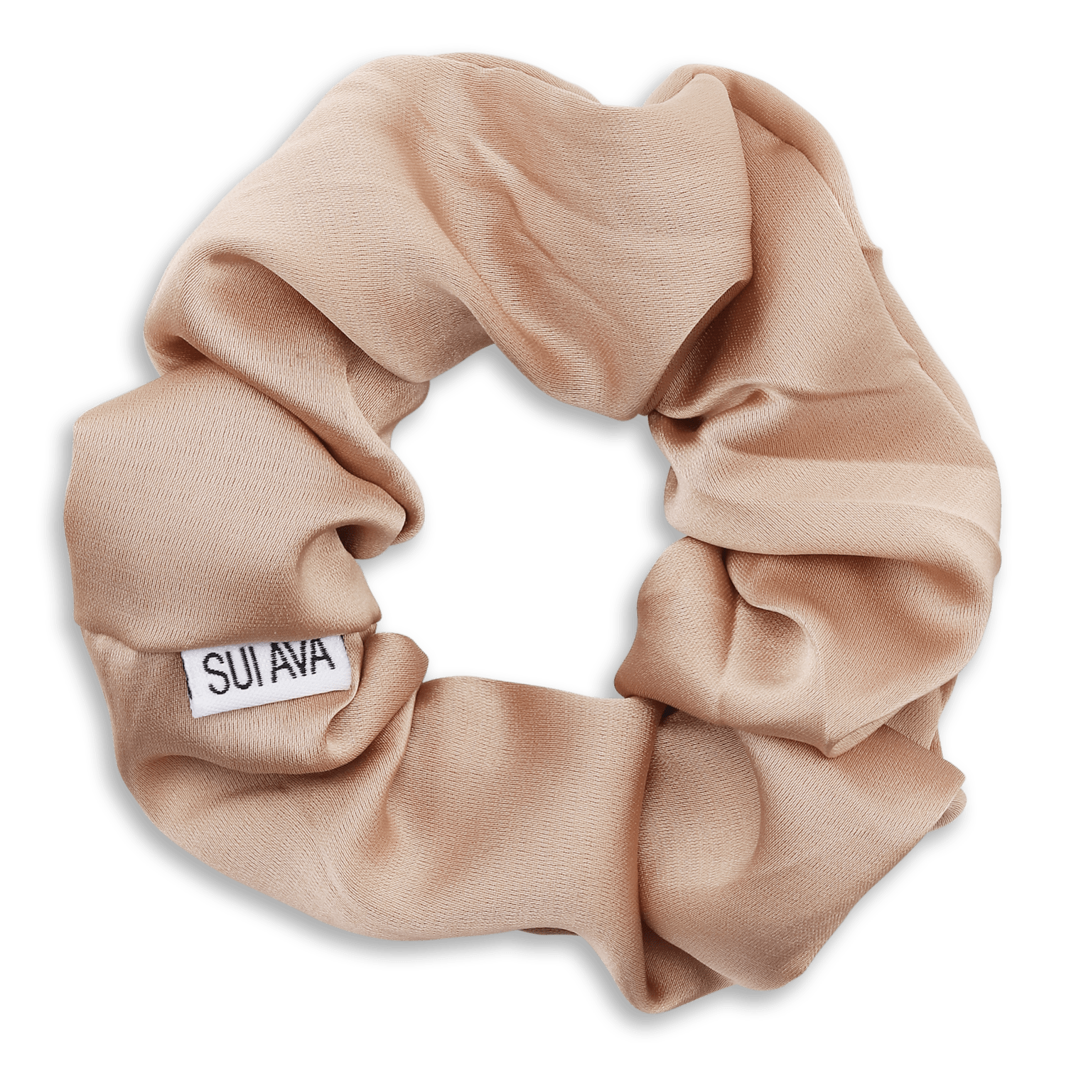 Scrunchie i nude med blødt stof og SUI AVA label – enkel og stilren hårelastik