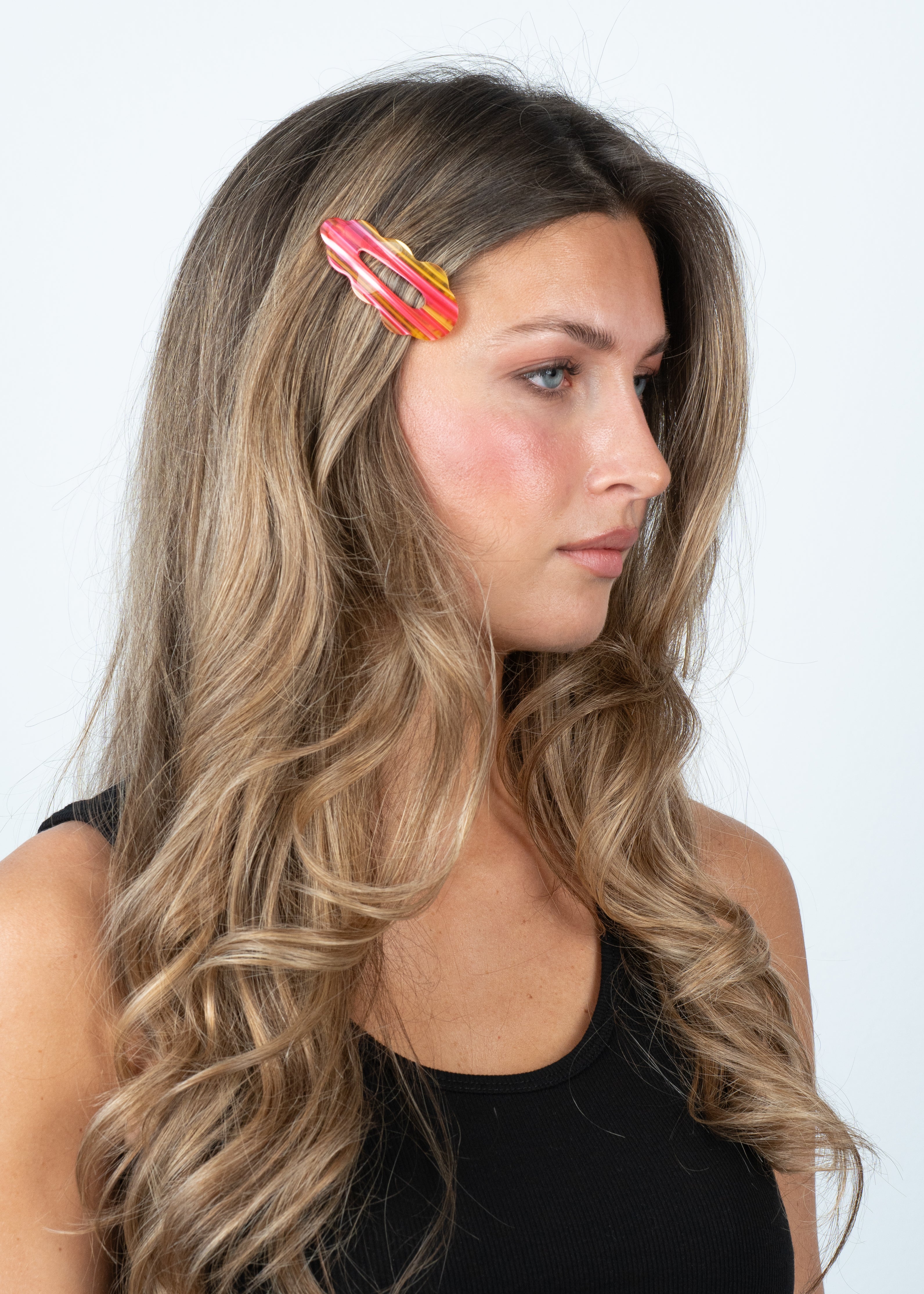 HAIR CLIPS - Easy, pretty ways to style your hair – SUI AVA
