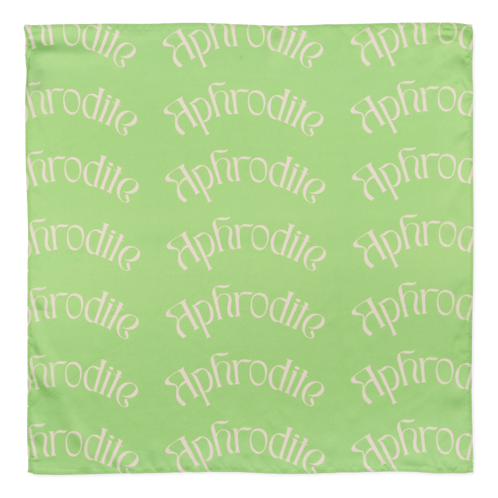 Lysegrønt silketørklæde med hvidt "Aphrodite"-print - SUI AVA Silk Scarf Goddess of Love.