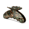 Stor hårklemme i armyfarvet camouflage-look – Helle Army Big fra SUI AVA