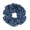 Denim Scrunchie med blå denim og hvide hjerter